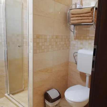 Imola Es Andrea Apartmanhaz 3 Hajduszoboszlo