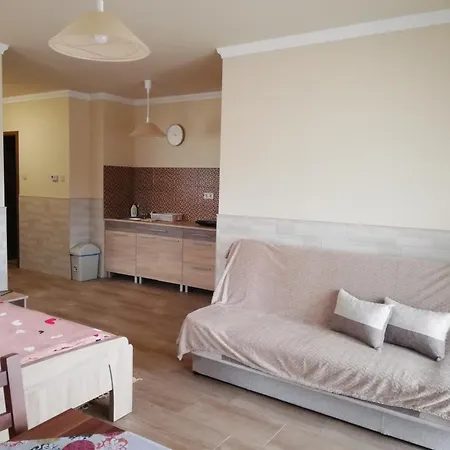 Imola Es Andrea Apartmanhaz 3 Apartment *
