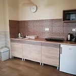 Lejlighed Imola Es Andrea Apartmanhaz 3 *