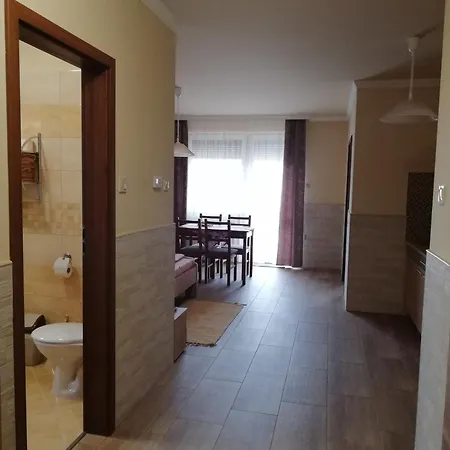 Imola Es Andrea Apartmanhaz 3 Lejlighed Hajdúszoboszló