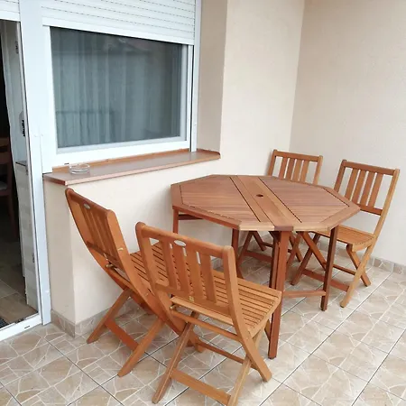 Imola Es Andrea Apartmanhaz 3 Lejlighed *